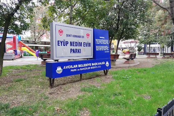 Şehit Komando Er Eyüp Nedim Evin Parkı - Resim 2