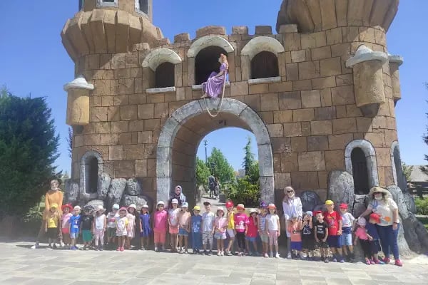 Harikalar Diyarı Neslihan Kreş ve Gündüz Bakımevi - Resim 2