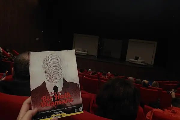 İBB Şehir Tiyatroları Sadabad Sahnesi - Resim 16