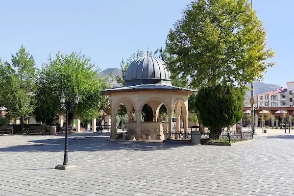 Veysel Karani Türbesi - Resim 16
