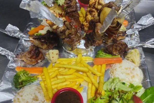 Happy Days Restaurant - Resim 8
