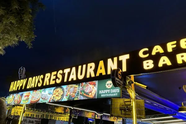 Happy Days Restaurant - Resim 2