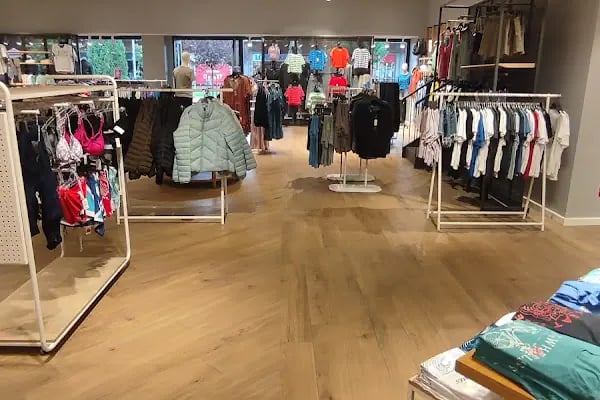 Avantaj Outlet Center - Resim 4