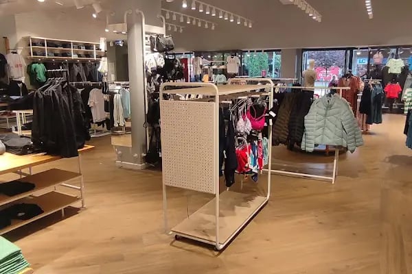 Avantaj Outlet Center - Resim 7