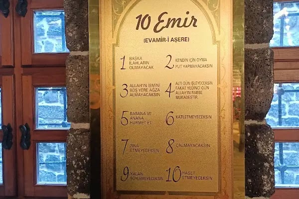 Mar Petyun Keldani Kilisesi - Resim 10