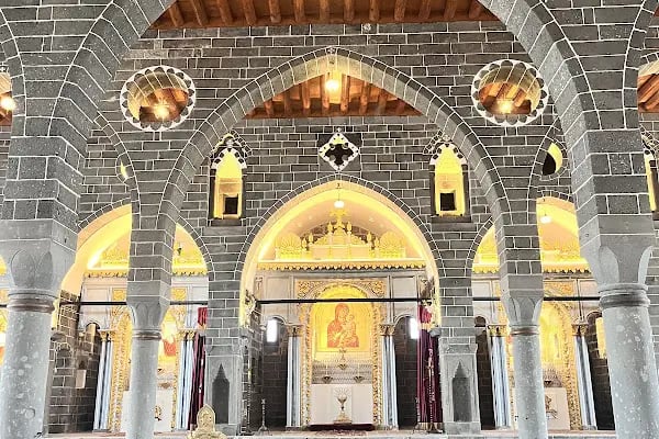 Mar Petyun Keldani Kilisesi - Resim 5