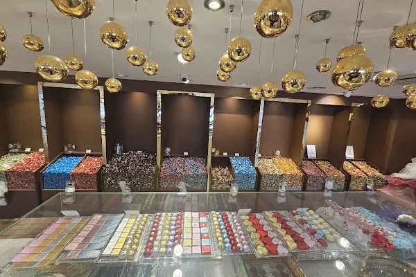 Beyoğlu Çikolata Fabrika Satış Mağazası - Resim 8