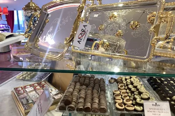 Beyoğlu Çikolata Fabrika Satış Mağazası - Resim 19