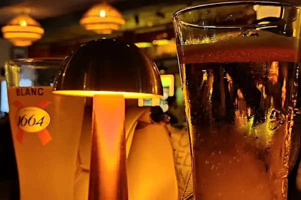 J.No24 Art Pub - Resim 19