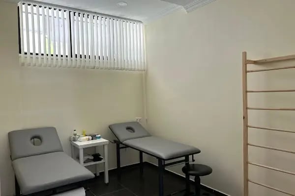 Hilal Physiotherapy / Fizyoterapi - Resim 8