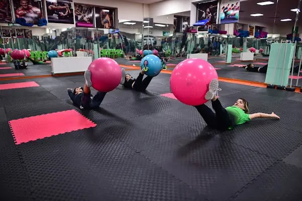 Yeşil Beyaz Spor Merkezi - Clean Spa Sport - Resim 12