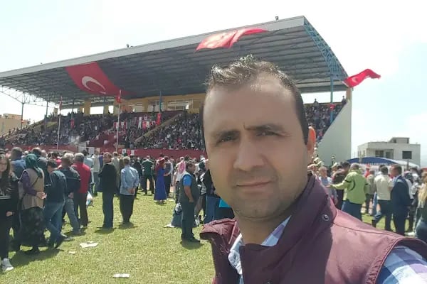 Karaisalı Stadı - Resim 17