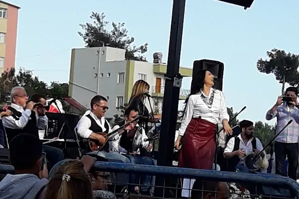 Karaisalı Stadı - Resim 3