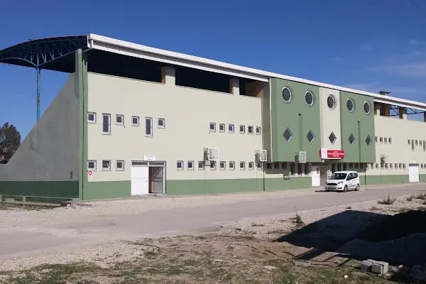 Karaisalı Stadı - Resim 7