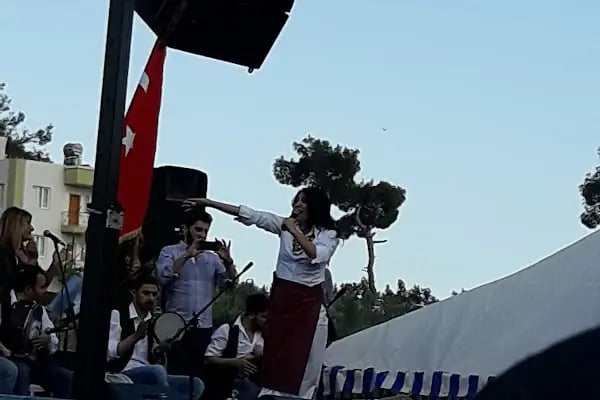 Karaisalı Stadı - Resim 12
