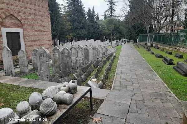 2. Murad Külliyesi Sultan Türbeleri - Resim 15