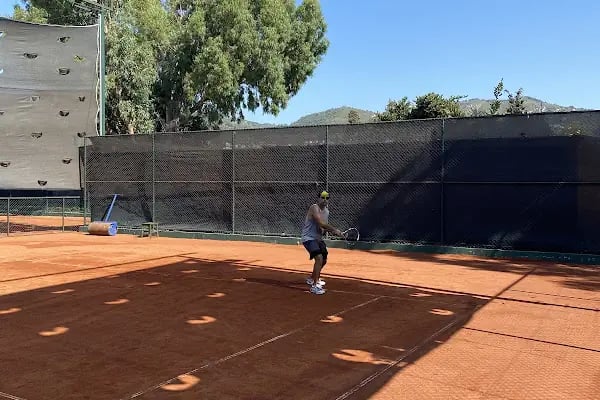 Dakota Tenis Evi - Resim 1