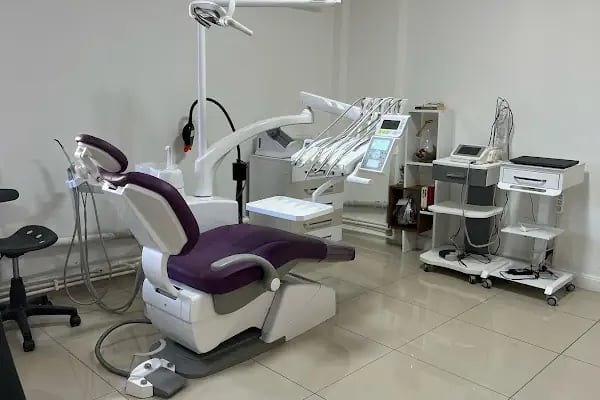 Diş Hekimi Murat DÖLEK - Resim 2