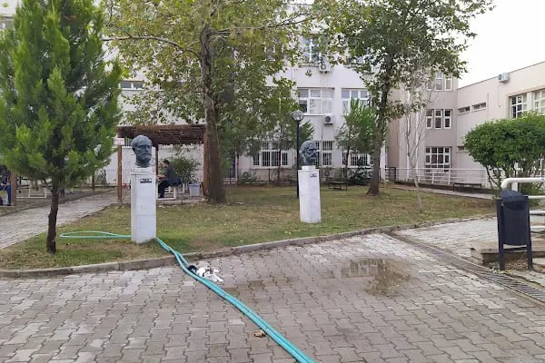 Dokuz Eylül Üniversitesi Edebiyat Fakültesi - Resim 5