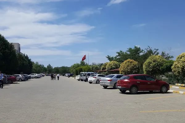 Dokuz Eylül Üniversitesi Edebiyat Fakültesi - Resim 12