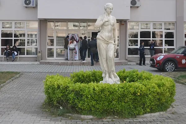 Dokuz Eylül Üniversitesi Edebiyat Fakültesi - Resim 10