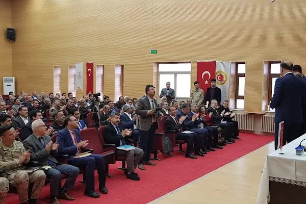 15 Temmuz Demokrasi Şehitleri Konferans Salonu - Resim 13
