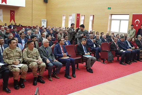 15 Temmuz Demokrasi Şehitleri Konferans Salonu - Resim 11
