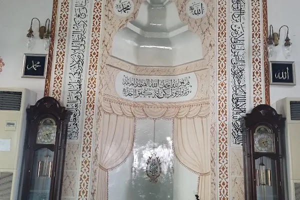 Abdal Mehmet Türbesi - Resim 17