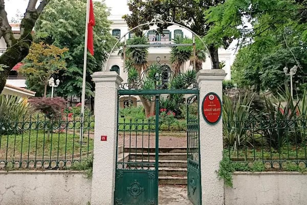 Adalar Adliyesi - Resim 2