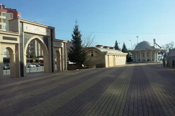 Otogar Zeki Altındağ Camii - Resim 18