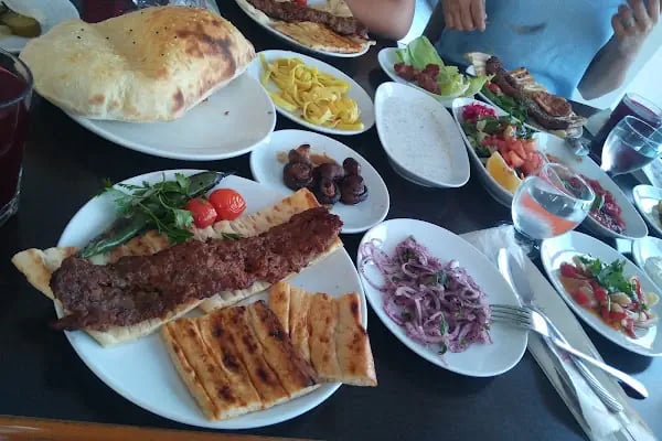 Volkan usta kebap - Resim 1