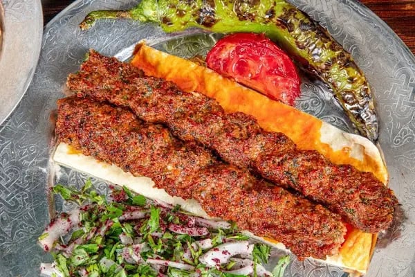 Volkan usta kebap - Resim 3