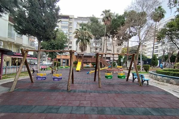 Gazipaşa Çocuk Parkı - Resim 5