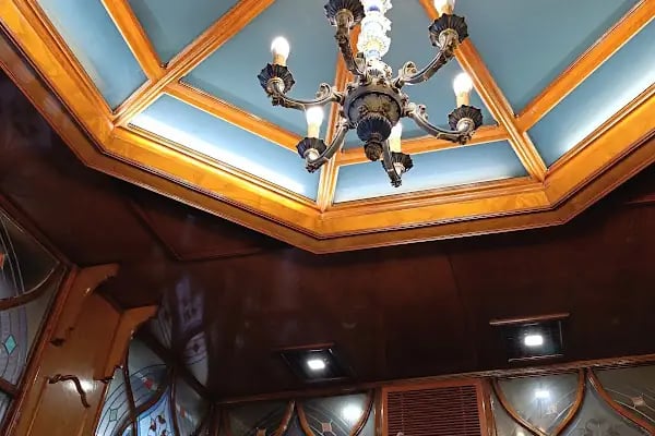 Tiara's Restaurant - Resim 13