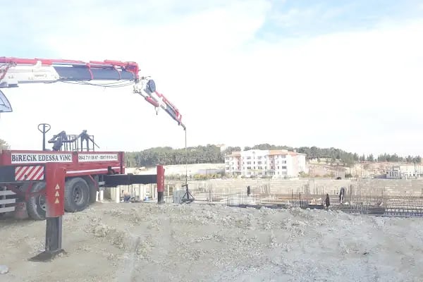 Köy Hizmetleri Şantiyesi - Resim 3