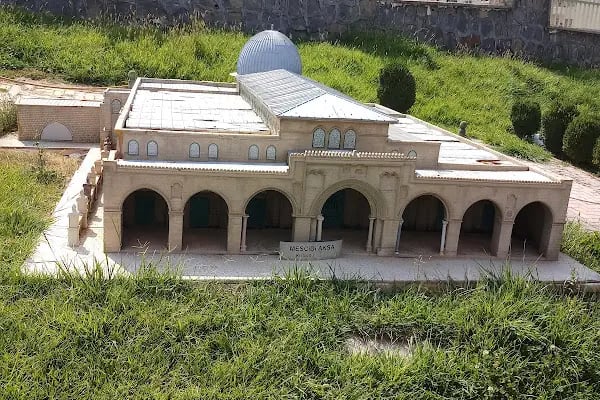 Şahinler Vadisi Miniatürk - Resim 16