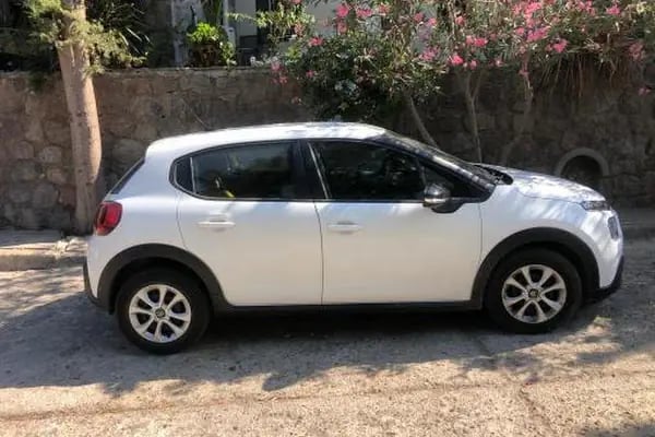 Rent Point Rent A Car - Resim 12