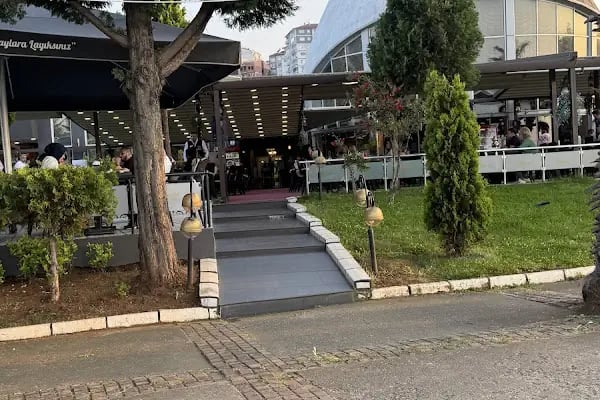 Saray Köfte Balık Restaurant Akçaabat - Resim 7