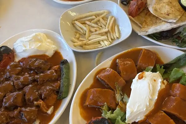 Saray Köfte Balık Restaurant Akçaabat - Resim 11