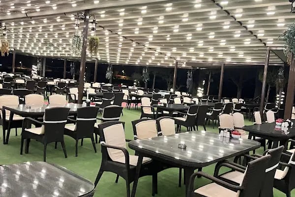 Saray Köfte Balık Restaurant Akçaabat - Resim 19
