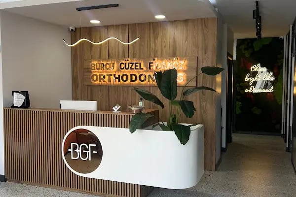 Burcu Güzel Fidanöz - Ortodonti Kliniği - Resim 2