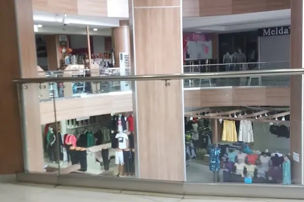 Meridyen Alışveriş Merkezi - Resim 18
