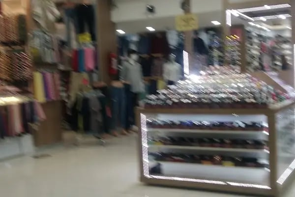 Meridyen Alışveriş Merkezi - Resim 9