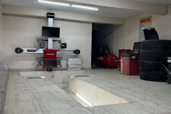 Yılmaz Kardeşler Oto Lastik Rot Balans YOL YARDIM - Resim 18
