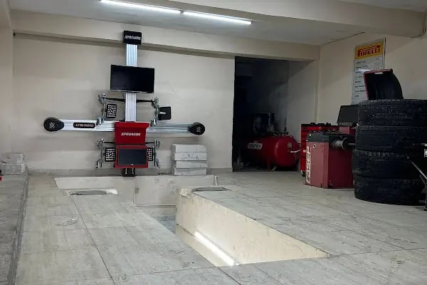 Yılmaz Kardeşler Oto Lastik Rot Balans YOL YARDIM - Resim 6