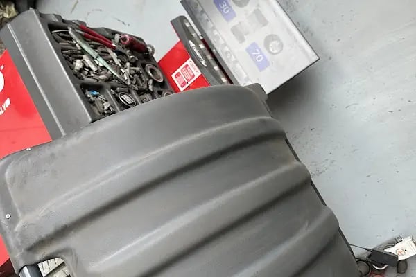 Yılmaz Kardeşler Oto Lastik Rot Balans YOL YARDIM - Resim 13