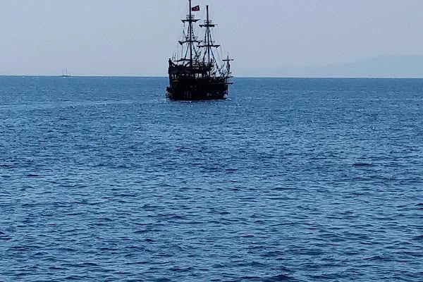 Bodrum Yolcu Limanı - Resim 15