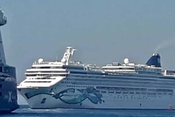 Bodrum Yolcu Limanı - Resim 8