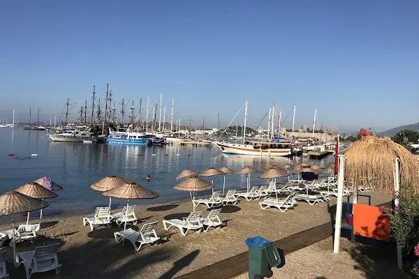 Bodrum Yolcu Limanı - Resim 3