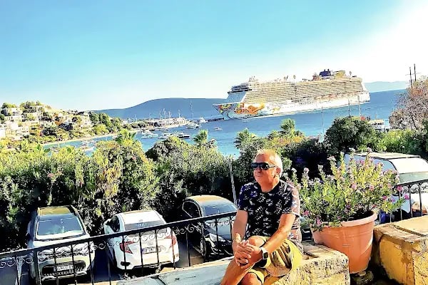 Bodrum Yolcu Limanı - Resim 12
